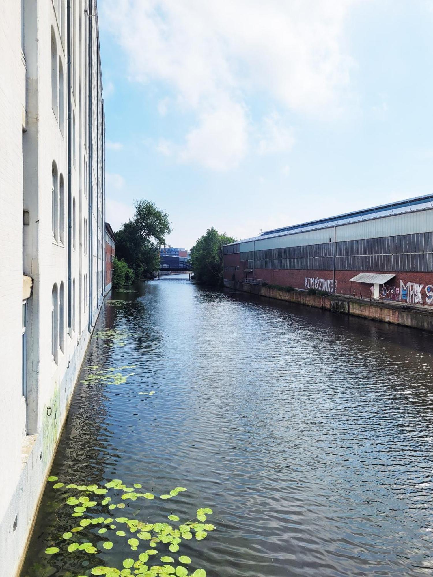 Apartament Exklusives Hafen-appartement Mit Whirlpool, Mit Wasserblick, City-nah & Eigenem Parkplatz *